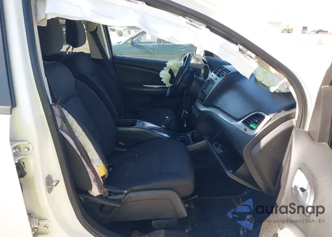 2018 Dodge Journey Se from USA, damaged, VIN 3C4PDCABXJT386032